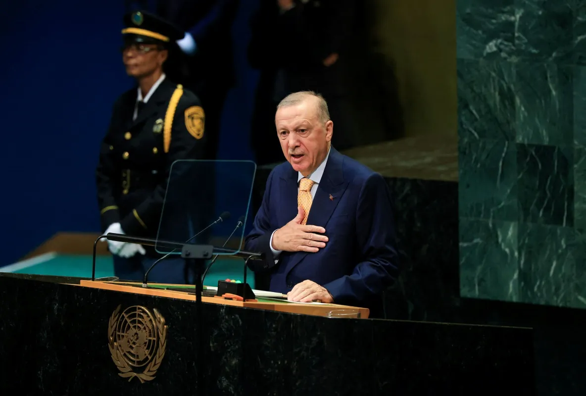 Erdogan Barbarossa'yı anımsattı: 'Akdeniz'i Türk gölüne çevirdi'