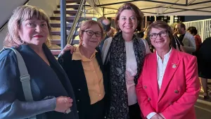 Yunan dili, şiir ve aidiyet Adelaide Konsolosluğu'nda buluştu