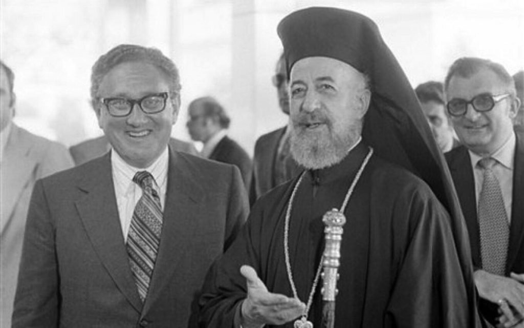Suçlu Kissinger ve Yunanca konuşan işbirlikçileri