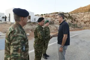 Fidan Atina'ya Ege'de pervasız adımlara karşı uyarıda bulundu