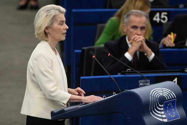 AB Komisyonu Başkanı Ursula von der Leyen Kanada'yı Birliğin İlk İlişkili Üyesi Yapmak İstiyor