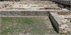 Larnaka'daki 3 Bin Yıllık Gemi Oymaları Antik Kıbrıs'ın Denizcilik Kültürüne Işık Tutuyor