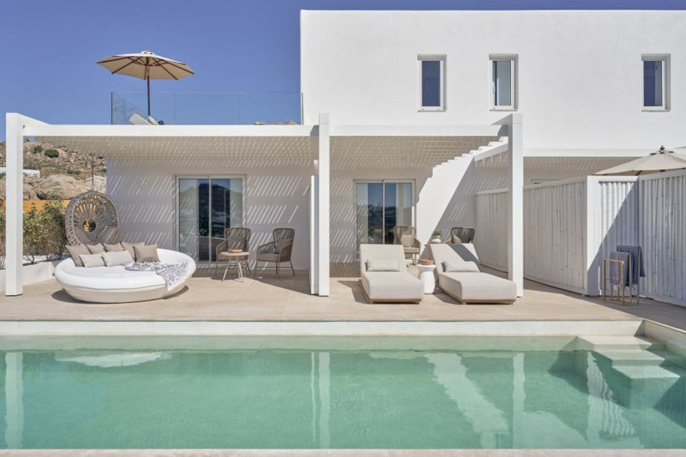 once in mykonos room