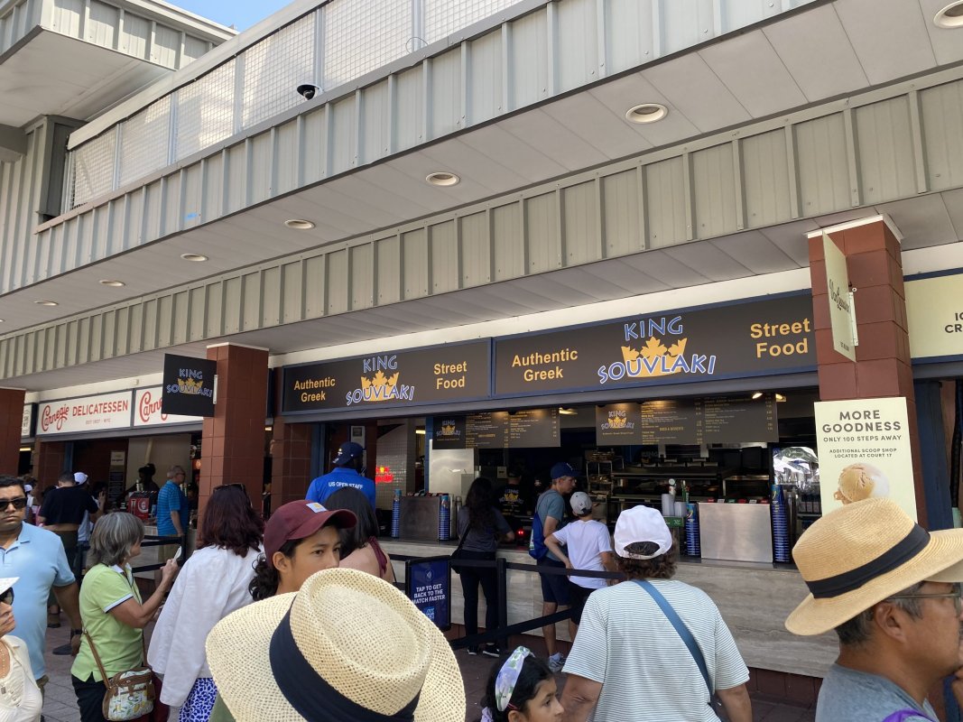 King Souvlaki bu yılın ABD Açık'ında otantik Yunan yemekleri sundu