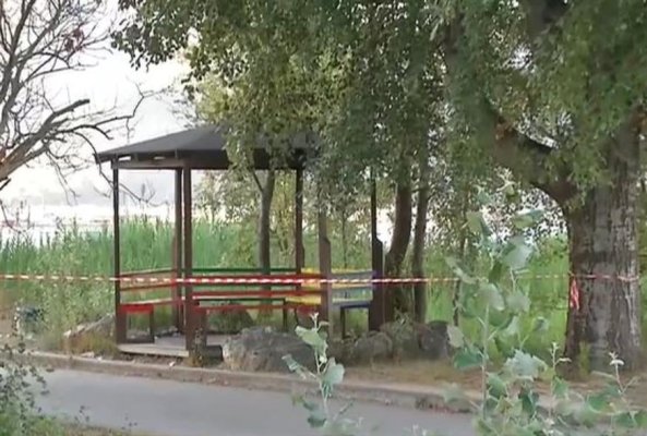 Batı Yunanistan'da kadın cinayeti: Genç adam eski partnerini bıçaklayarak öldürdü
