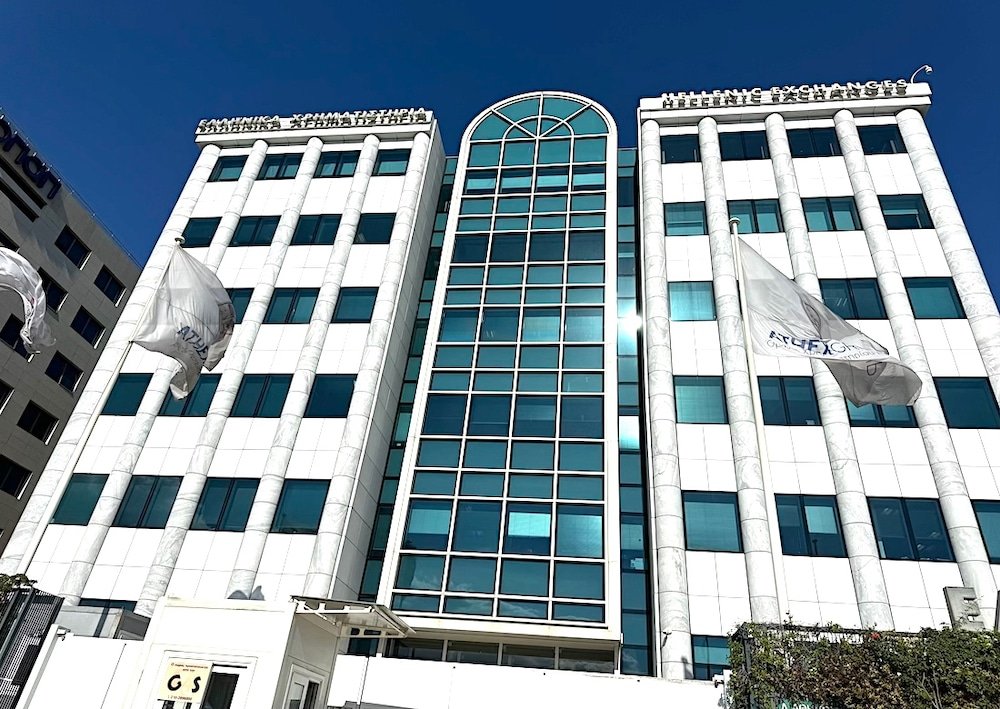 Yunanistan borç krizi sonrası dünyanın gelişmiş hisse piyasalarına geri döndü