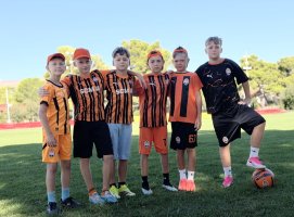 Shakhtar Social'dan Yunanistan'da Çocuklara Yönelik Spor Kampı