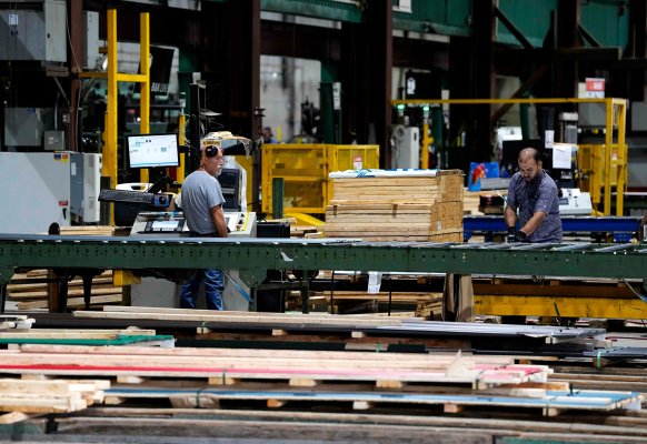 Kanada'dan ABD'ye Misilleme: Carney Gümrük Vergileriyle Ticaret Savaşını Tırmandırıyor