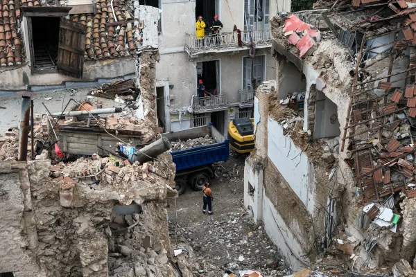Plaka patlaması: paslanmış boru laboratuvara gönderildi, soruşturma genişliyor