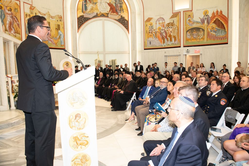 2024 Anma Töreni'ne katılan aileler ve konuklar