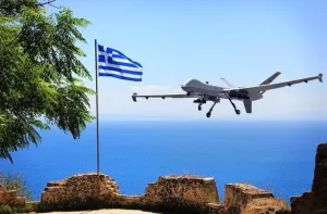 Yunanistan güneydoğu Ege'de ekim sonuna kadar drone uçuşlarını yasakladı