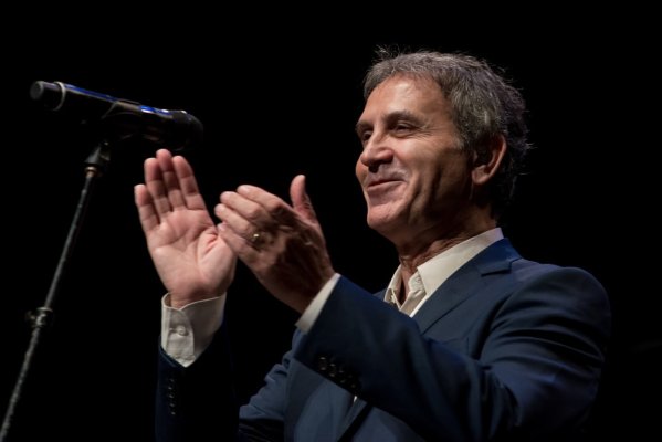Giorgos Dalaras 77 Yaşında: Modern Yunan Şarkısının Sesi