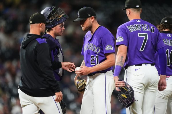 Rockies, 1962-65 Mets'ten bu yana üst üste dört sezon 100 mağlubiyet alan ilk takım oldu