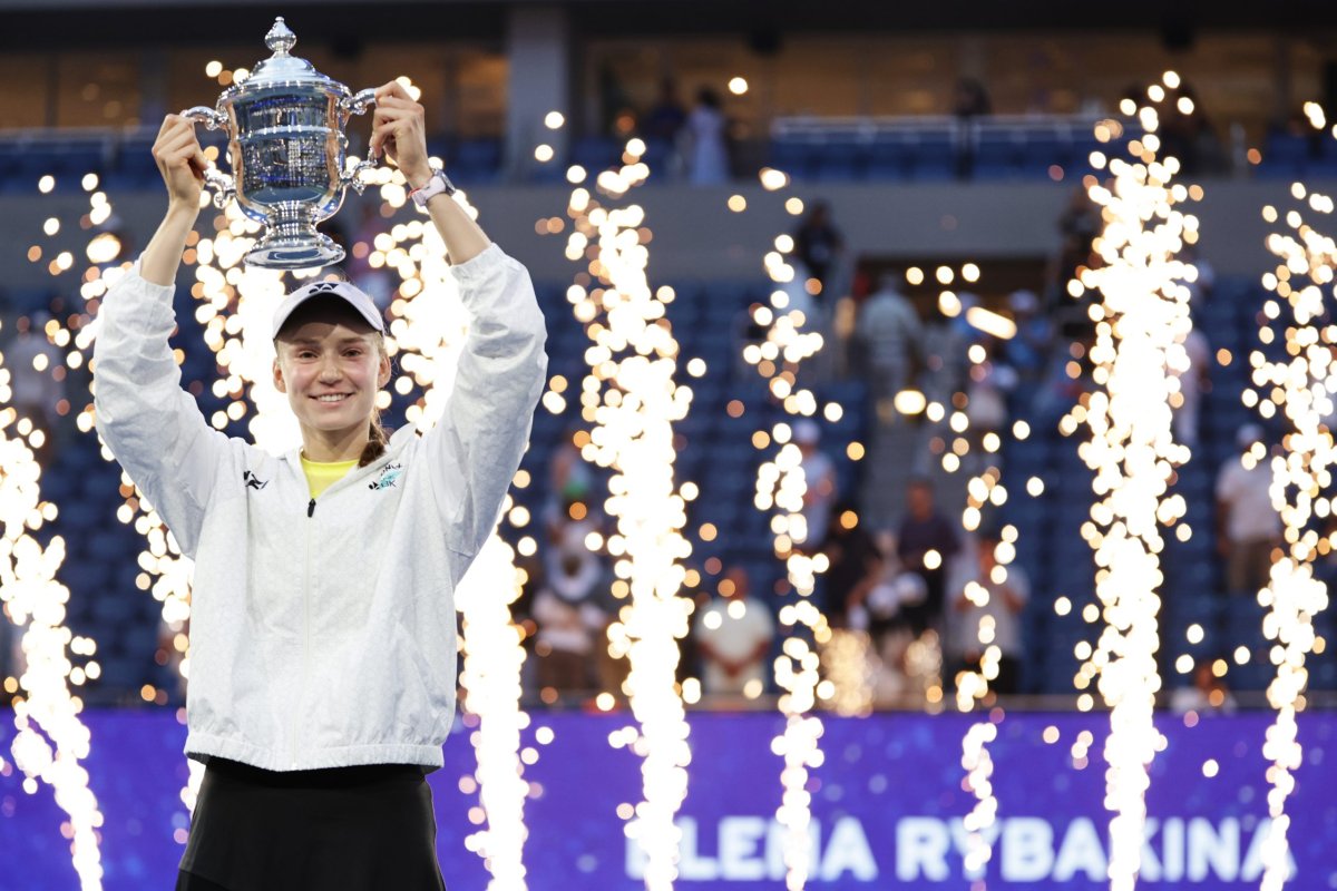 Elena Rybakina'nın US Open şampiyonluğu kadın tenisini zirveye taşıdı, Sabalenka'nın işi var