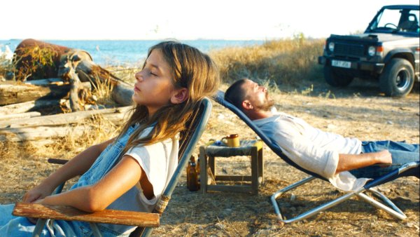 Sundance seyirci ödülü sahibi ‘Hold Onto Me’ NY Yunan film expo’sunu 8 ekim’de açacak