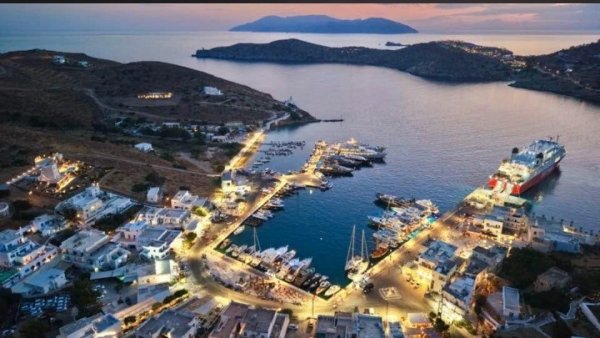 Ios, Plaj ve Gece Hayatının Ötesine Geçerek Turizm Kimliğini Genişletiyor