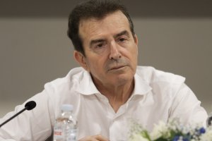 Yunanistan'da Aile İçi Şiddet Şüphelilerine Elektronik Kelepçe Dönemi Başlıyor