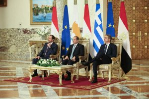 Christodoulides, es-Sisi ve Miçotakis bugün El Alamein'de buluşuyor