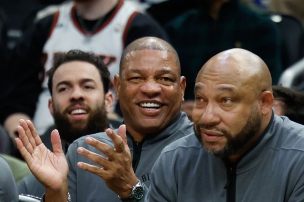 Koçluk kariyerinin bittiğini söyleyen Doc Rivers NBC'de NBA analisti oldu