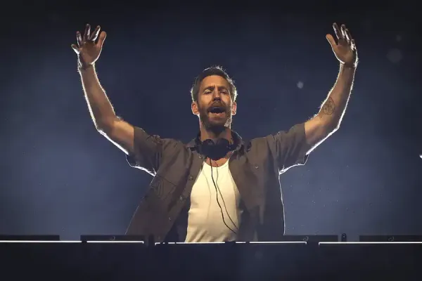 Calvin Harris São Paulo'da Guinness Dünya Rekoru DJ setiyle tarihe geçti