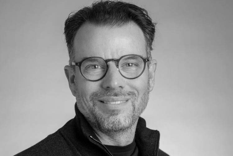 Milyarder hedge fon yöneticisi Chris Rokos Yunanistan'a taşınmaya hazırlanıyor