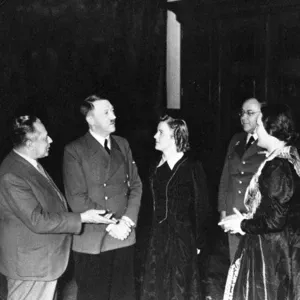 Hitler'in yeğeninin ölümündeki alibisini şüpheye düşüren yeni belgeler
