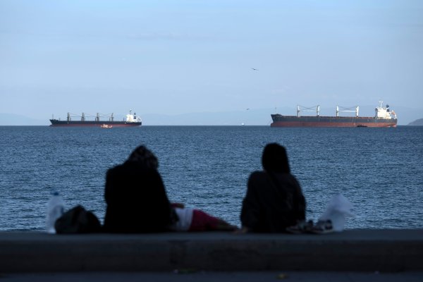 İstanbul Açıklarında Türk Kargo Gemisi Battı: 10 Mürettebattan Haber Alınamıyor