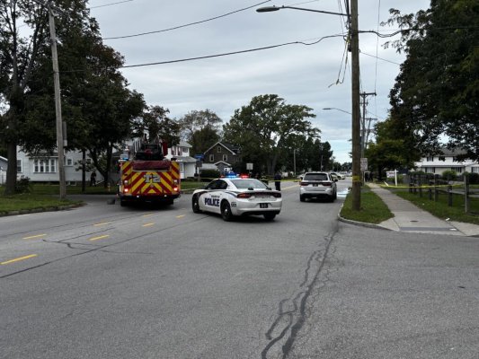 Polis: motorcu Dewey Avenue'de direkle çarpışarak cumartesi günü öldü