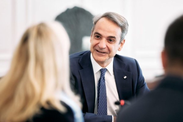 Miçotakis, Yunanistan'ın teknoloji yatırım potansiyelini Nvidia ve Sequoia Capital'da sundu
