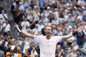 Alexander Zverev Ben Shelton'ı Yendi, US Open Şampiyonluğunu Kazandı ve Amerikalı Erkeklerdeki Kuraklığı Uzat