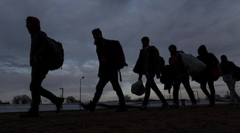 Yunanistan 20 Suriyeli'nin sığınma statüsünü iptal etmeye hazırlanıyor