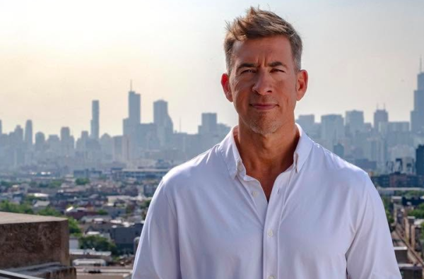 Alexi Giannoulias'tan Chicago Belediye Başkanlığı İçin Emlak Vergisi Sözü: Artış Olmayacak