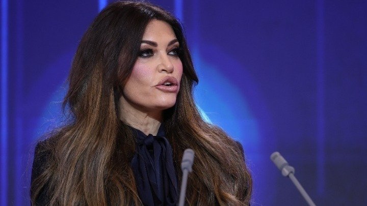 ABD büyükelçisi Atina patlamasında hayatını kaybeden Amerikalılar için taziye mesajı yayınladı