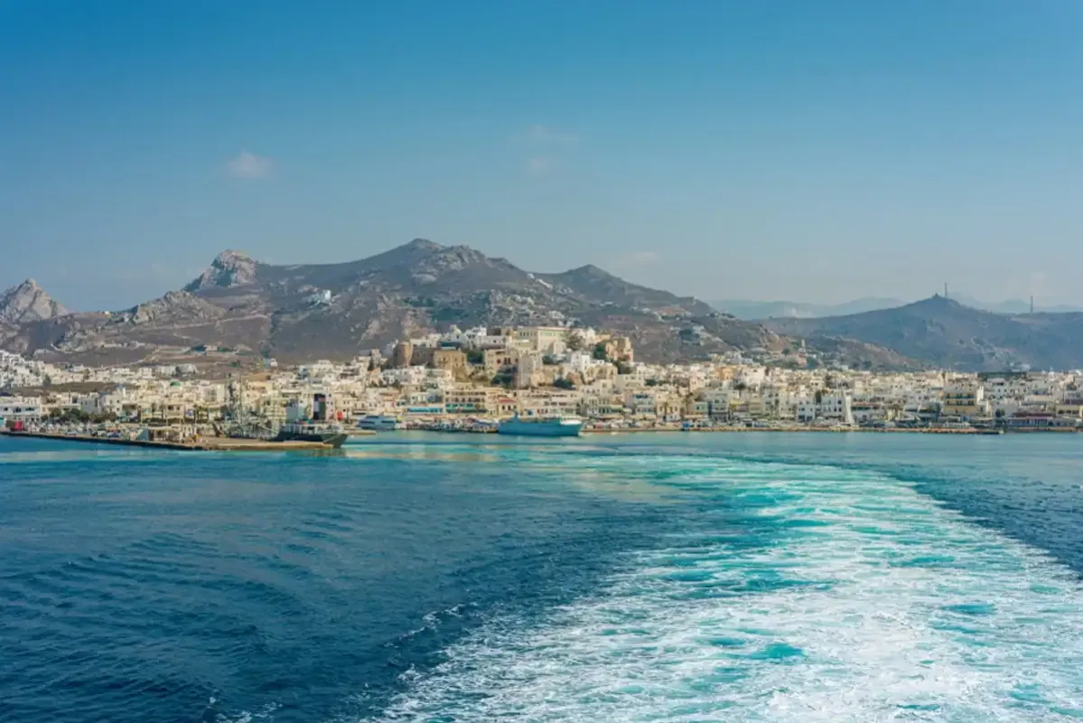 Paros Adası Alman Seyahat Medyasından Tam Not Aldı