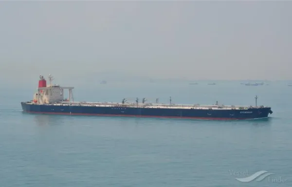 Yunan Tankeri 'New Andros' Irak Karasularında İnsansız Hava Aracıyla Saldırıya Uğradı