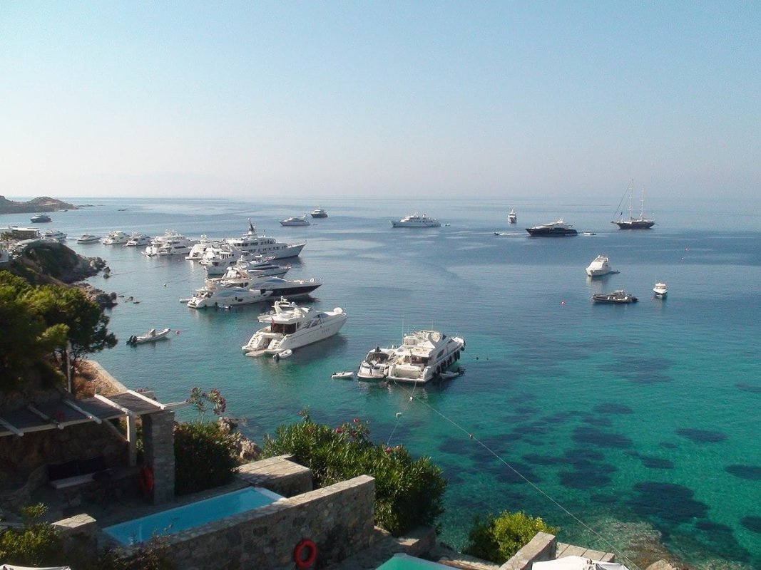 Mikonos Sularının Dibinde 744,6 Kilo Atık Bulundu