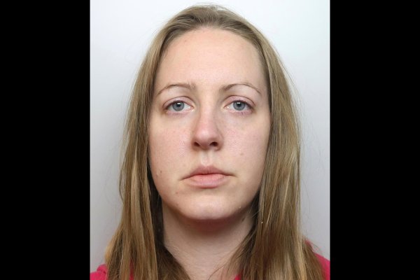 Soruşturma Lucy Letby'nin 7 cinayetten hüküm giymesinin ardından bebekleri korumada başarısız olan hastaneyi eleştirdi