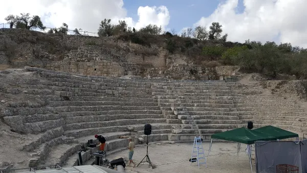 Batı Şeria'daki Antik Sebastia Kentinde Roma Dönemi Kalıntıları Bulundu
