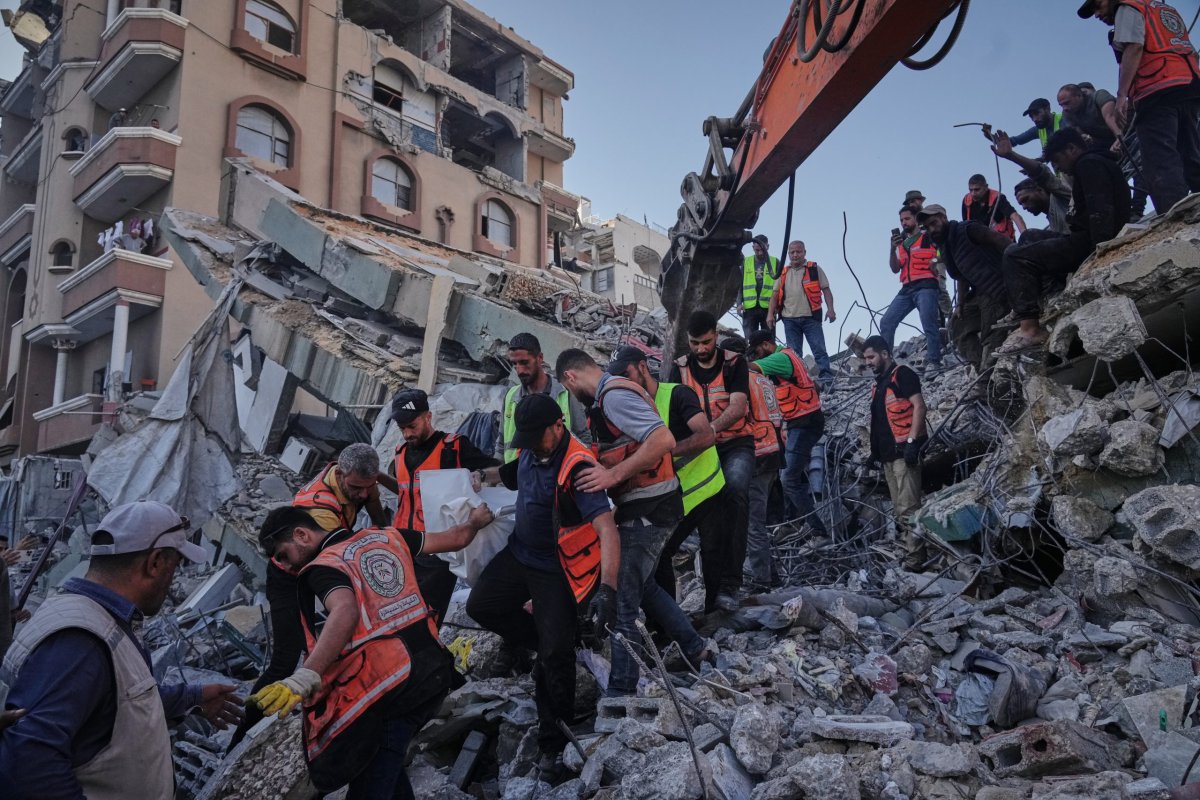 Gazze'de bina çökmesi 19 kişiyi öldürdü, ateşkes sırasında Filistinliler için tehlikeli koşullar sürüyor