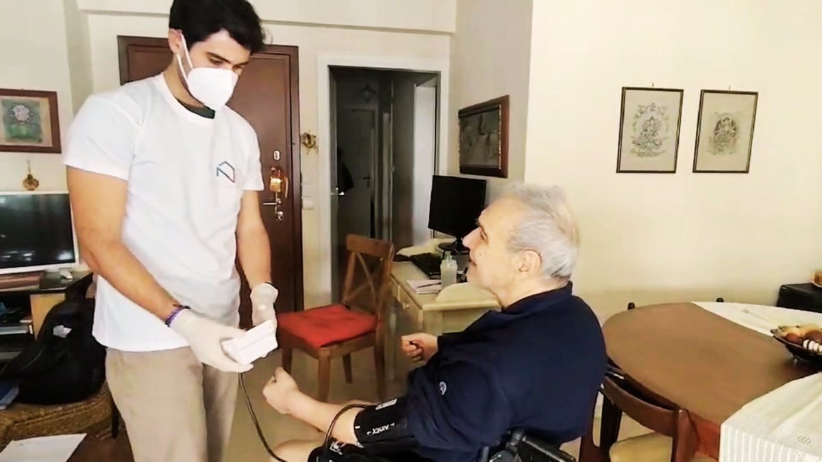 Hi, Atina'daki yaşlılar için ücretsiz evde paliatif bakım desteğini genişletiyor