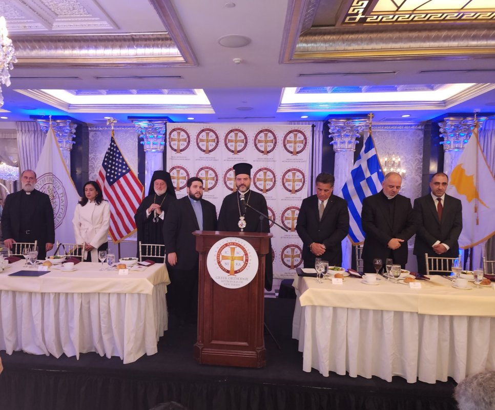 New Jersey Metropolitliği, Kanada Başpiskoposu Apostolos'u Duygusal Bir Törenle Uğurladı