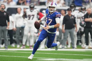 NFL'de Nick Pappas'tan daha güvenli oyun yüzeyleri için baskı: oyuncular çim istiyor