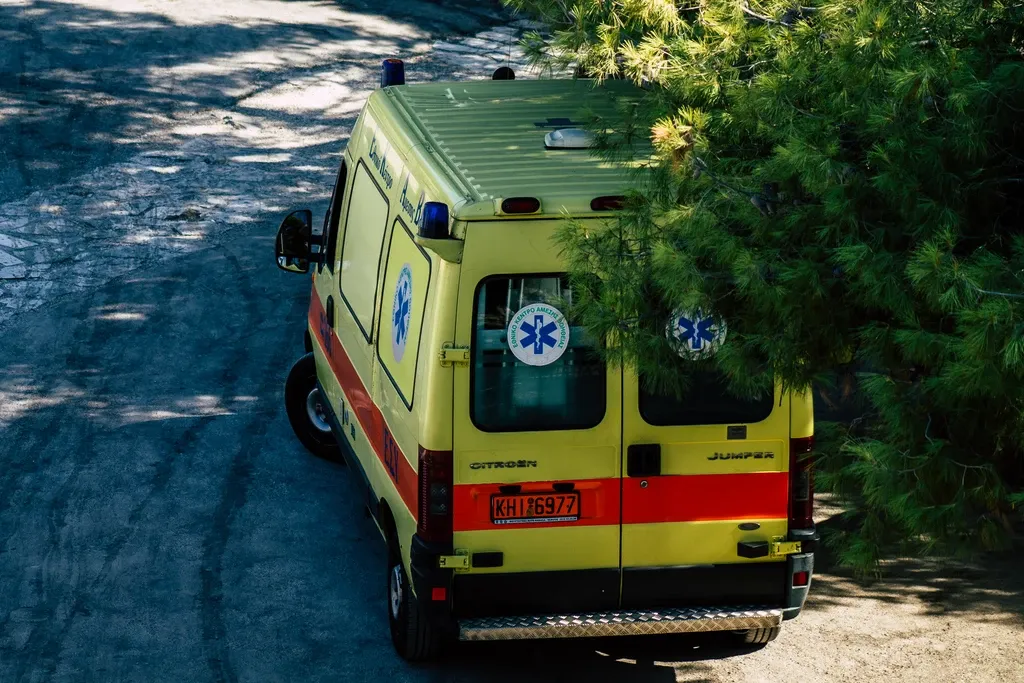 Merkez Yunanistan'da baygınlık geçiren 15 yaşındaki çocuk hayatını kaybetti