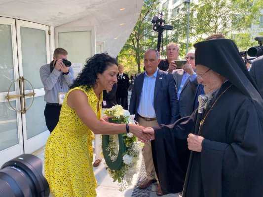 Anthoula Katsimatides'ten 11 Eylül'e Dair: Kayıp, Anılar ve Her Günü Sonmuş Gibi Yaşama Seçimi