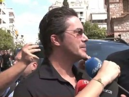 Giorgos Mazonakis Nikaia'da son yolculuğuna uğurlandı, Paola ve Nikos Oikonomopoulos veda etti