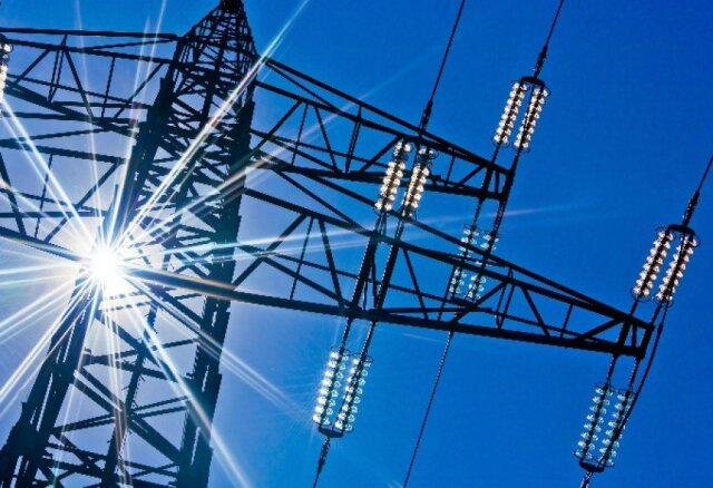Yunanistan'da elektrik piyasasını düzenleyen yasa tasarısı Meclis'e sunuldu: Sabit fiyatlı sözleşmeler zorunlu hale geliyor