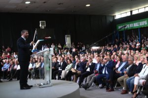Yunan milletvekili Myrto Korovesi resmen PASOK'a katıldı; parti merkeze açılıyor, Attika'da turlar başlıyor