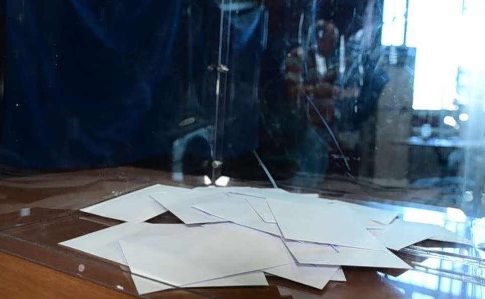 Metron Analysis anketinden ilk sonuçlar: Yüzde 82 geçinmekte zorlanıyor, 10 kişiden 7'si kıştan karamsar
