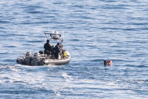 Samos ve Midilli açıklarındaki iki sürat teknesi kazasında 12 göçmen hayatını kaybetti