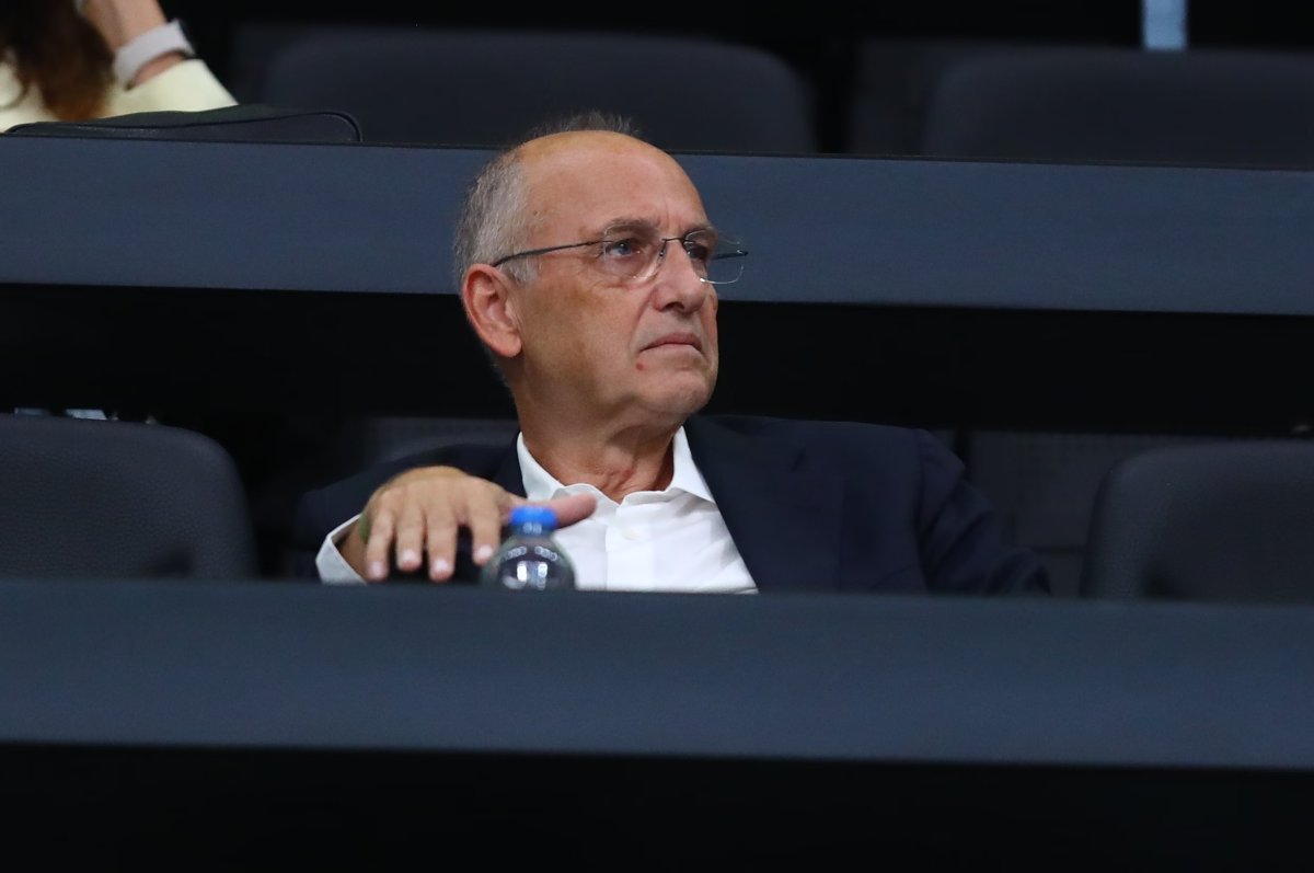 Yunan Basketbol Federasyonu başkanı Liolios ve Mavraganis, maç manipülasyonunda bugün savunma yapacak